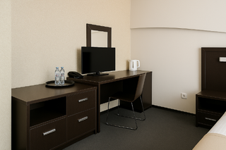 Гостиница Премьер Краснодар Улучшенный номер с кроватью размера «king-size» или 2 отдельными кроватями-2